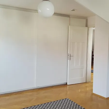 Aldringenstrasse דירה